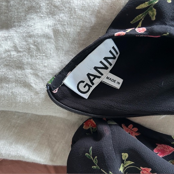 Gannì Floral Dress - Picture 2 of 6